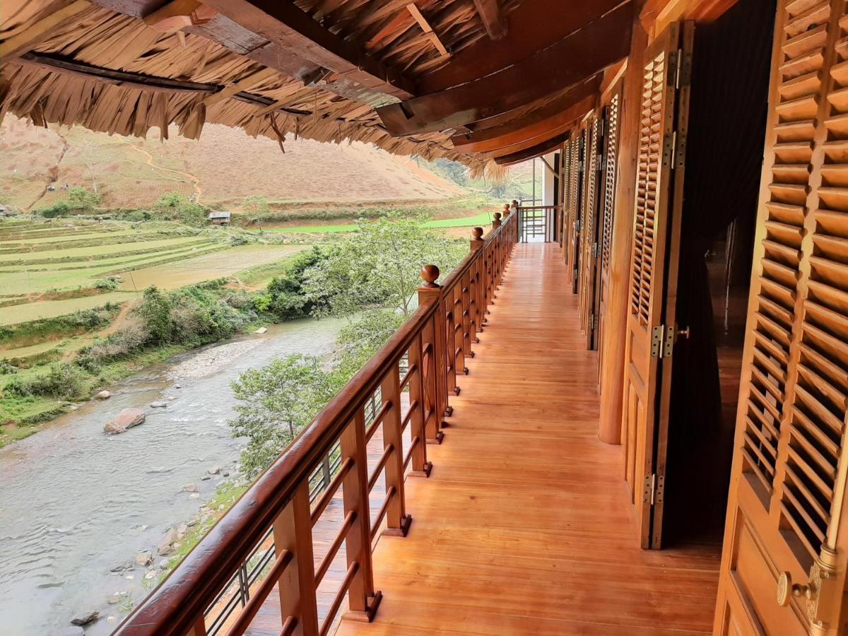 Dong Suoi H'Mong Homestay & Bungalow - Trek & Vegetarian Food Mu Cang Chai 외부 사진